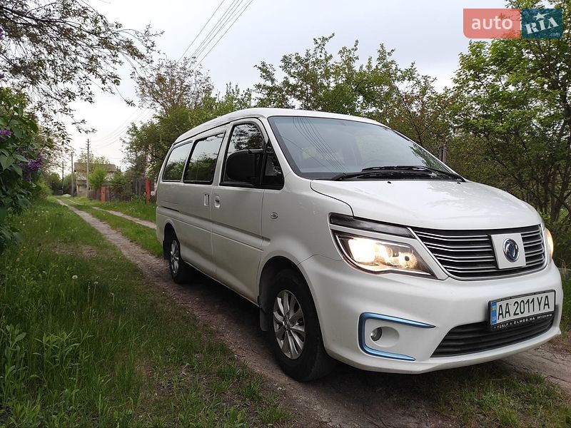 Минивэн Dongfeng M5EV 2019 в Киеве