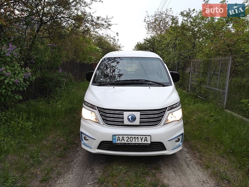 Минивэн Dongfeng M5EV 2019 в Киеве