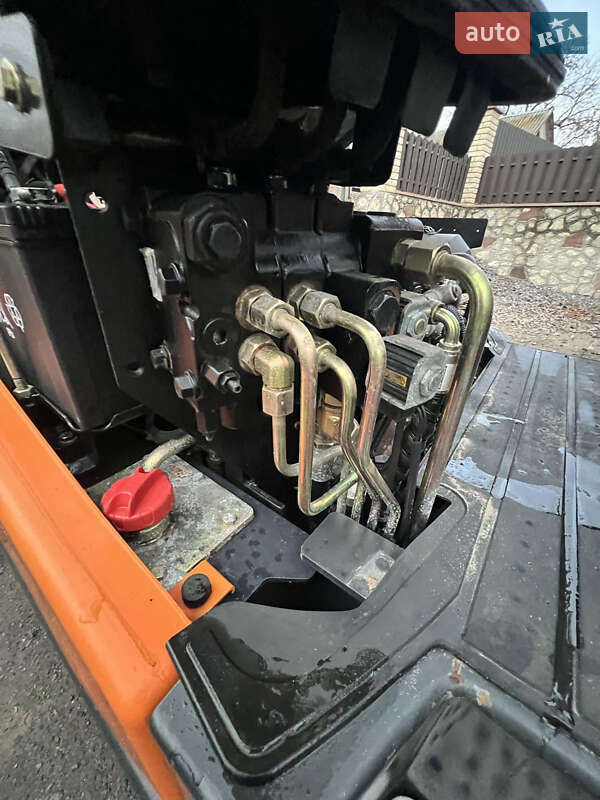 Вилочний навантажувач Doosan 255 LC-V 2014 в Тернополі фото 33 Вилочний навантажувач Doosan 255 LC-V 2014 в Тернополі