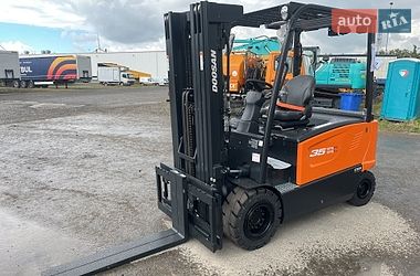 Вилочний навантажувач Doosan B 2023 в Києві