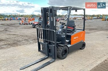 Вилочний навантажувач Doosan B 2023 в Києві