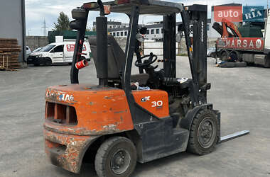 Вилочный погрузчик Doosan D 30C 2016 в 