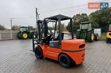 Вилочний навантажувач Doosan D 30C 2008 в  фото 2 Вилочний навантажувач Doosan D 30C 2008 в