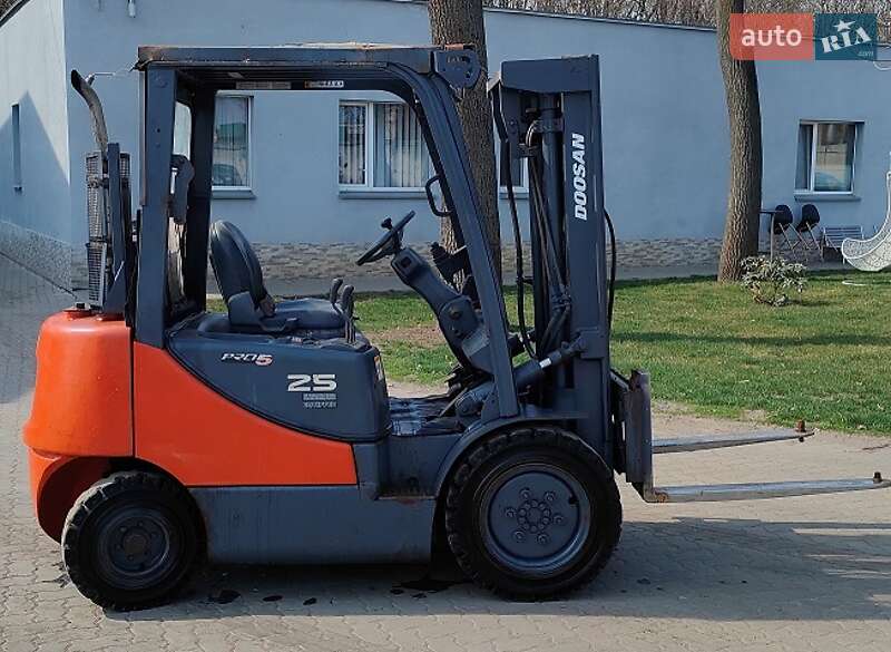 Doosan D 2014