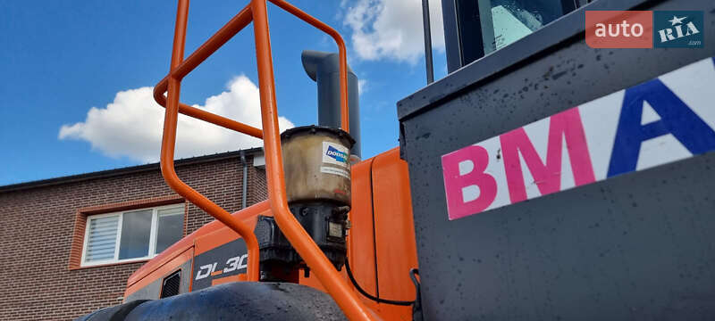 Фронтальный погрузчик Doosan DL 2020 в Одессе фото 11 Фронтальный погрузчик Doosan DL 2020 в Одессе
