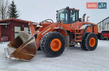 Фронтальный погрузчик Doosan DL 2008 в Одессе