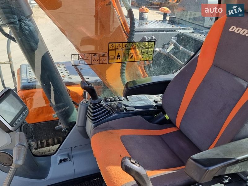 Гусеничный экскаватор Doosan DX 140 2021 в Одессе фото 9 Гусеничный экскаватор Doosan DX 140 2021 в Одессе