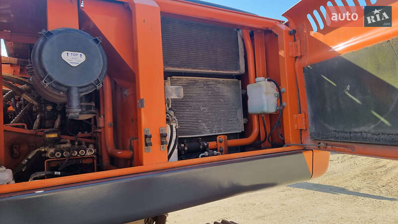 Гусеничний екскаватор Doosan DX 225LC-3 2014 в Одесі фото 6 Гусеничний екскаватор Doosan DX 225LC-3 2014 в Одесі