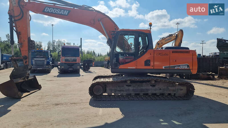 Гусеничний екскаватор Doosan DX 225LC-3 2014 в Одесі фото 11 Гусеничний екскаватор Doosan DX 225LC-3 2014 в Одесі