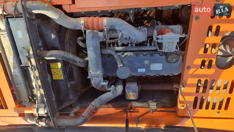 Гусеничний екскаватор Doosan DX 225LC-3 2014 в Одесі фото 13 Гусеничний екскаватор Doosan DX 225LC-3 2014 в Одесі