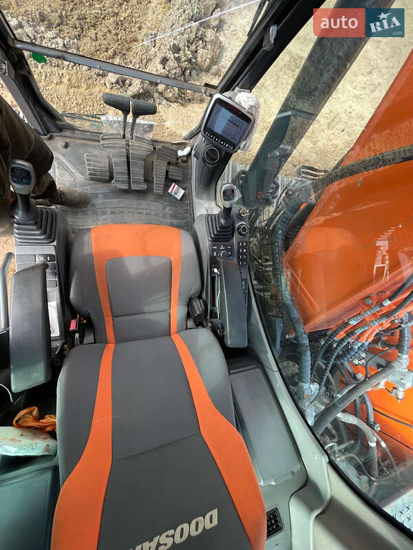 Гусеничний екскаватор Doosan DX 235LCR 2016 в Харкові