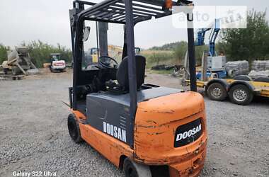 Вилочный погрузчик Doosan DX 340 2008 в 