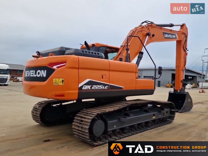 Гусеничный экскаватор Doosan DX 2024 в Киеве