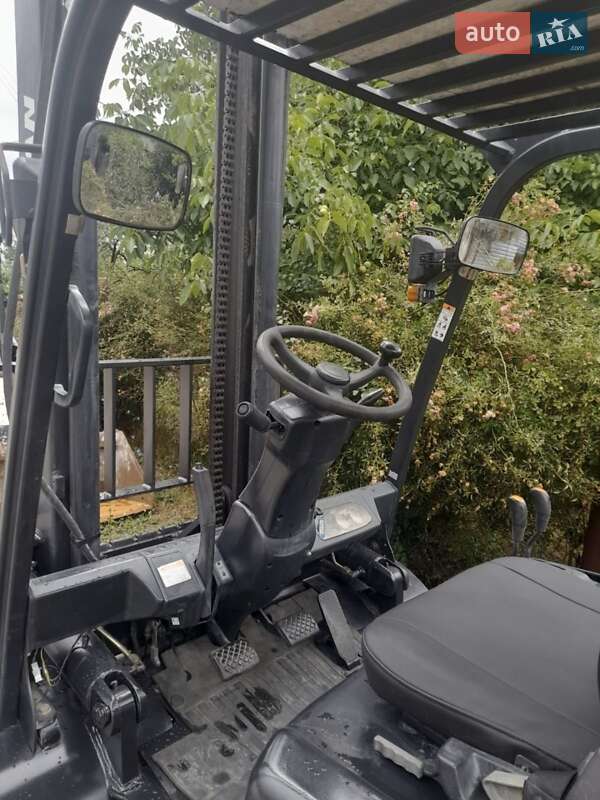 Вилочный погрузчик Doosan LPG 2007 в Ивано-Франковске