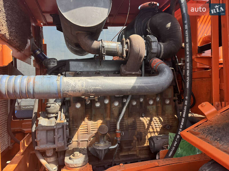Фронтальні навантажувачі Doosan MEGA 2003 в Києві