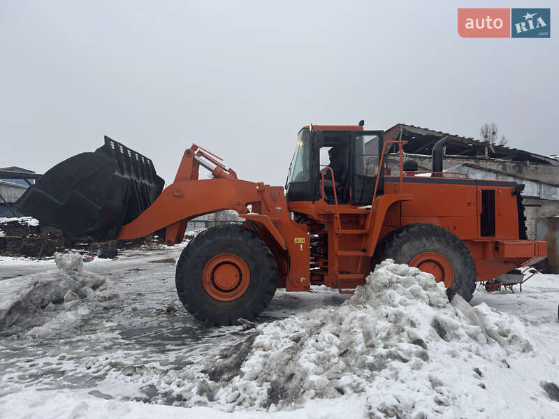Фронтальный погрузчик Doosan MEGA 2008 в Киеве фото 19 Фронтальный погрузчик Doosan MEGA 2008 в Киеве