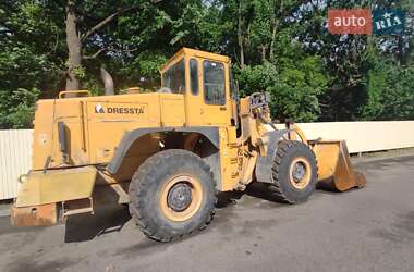 Фронтальні навантажувачі Dressta 534 2006 в Києві