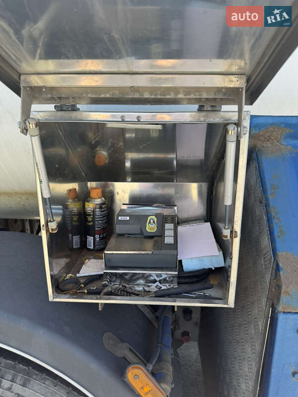 Газовоз Dromech CNG 2004 в Киеве