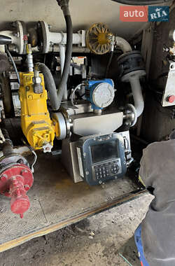 Газовоз Dromech CNG 2008 в Києві