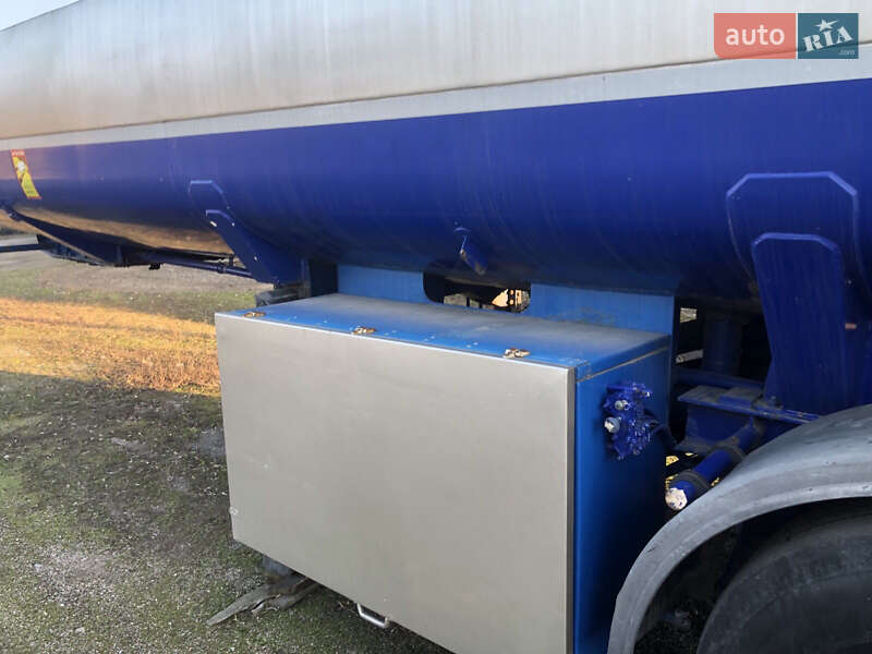 Цистерна полуприцеп Dromech CNK 2002 в Кропивницком