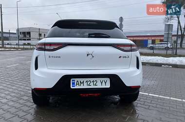 Внедорожник / Кроссовер DS 3 Crossback 2020 в 