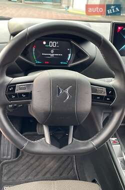 Позашляховик / Кросовер DS 3 Crossback 2022 в 