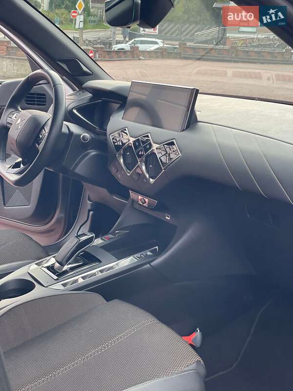 Внедорожник / Кроссовер DS 3 Crossback 2022 в Ровно
