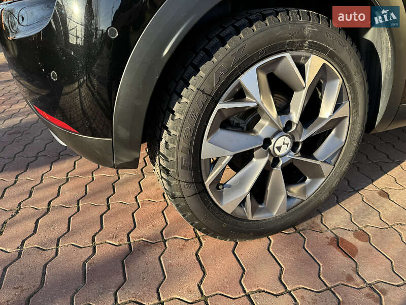 Внедорожник / Кроссовер DS 3 Crossback 2020 в Староконстантинове