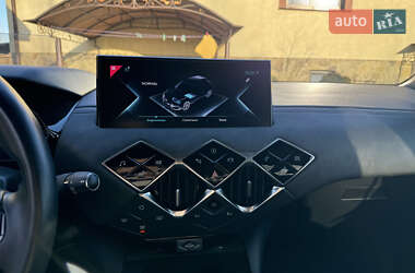 Позашляховик / Кросовер DS 3 Crossback 2020 в 