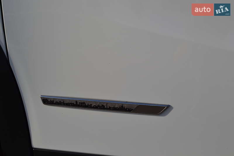 Внедорожник / Кроссовер DS 3 Crossback 2022 в Житомире