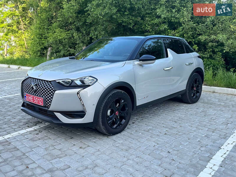Внедорожник / Кроссовер DS 3 Crossback 2020 в 