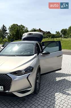 Внедорожник / Кроссовер DS 3 Crossback 2021 в 