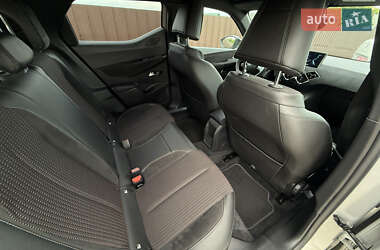Внедорожник / Кроссовер DS 3 Crossback 2020 в 