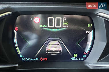 Внедорожник / Кроссовер DS 3 Crossback 2020 в 