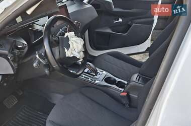 Внедорожник / Кроссовер DS 3 Crossback 2020 в 