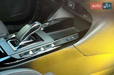 Внедорожник / Кроссовер DS 3 Crossback 2020 в 