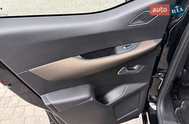 Внедорожник / Кроссовер DS 3 Crossback 2020 в 