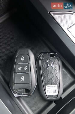 Позашляховик / Кросовер DS 3 Crossback 2022 в 