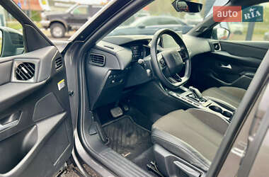 Внедорожник / Кроссовер DS 3 Crossback 2022 в 