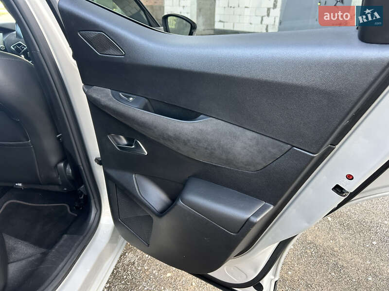 Внедорожник / Кроссовер DS 3 Crossback 2020 в Хмельницком фото 48 Внедорожник / Кроссовер DS 3 Crossback 2020 в Хмельницком