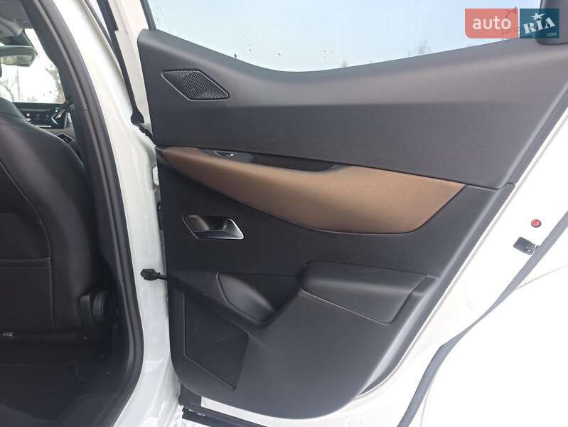 Внедорожник / Кроссовер DS 3 Crossback 2020 в Дубно