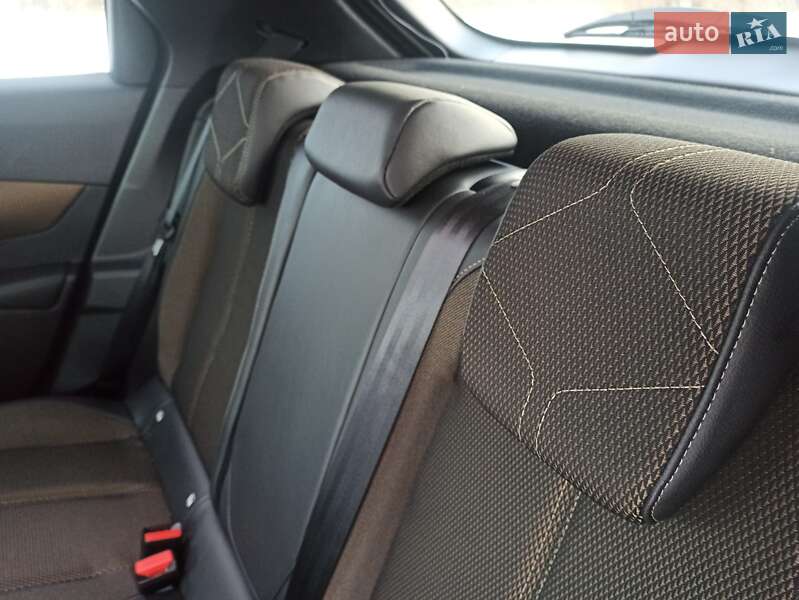 Внедорожник / Кроссовер DS 3 Crossback 2020 в Дубно