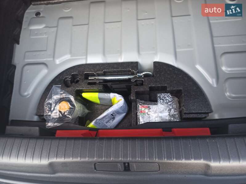 Внедорожник / Кроссовер DS 3 Crossback 2020 в Дубно