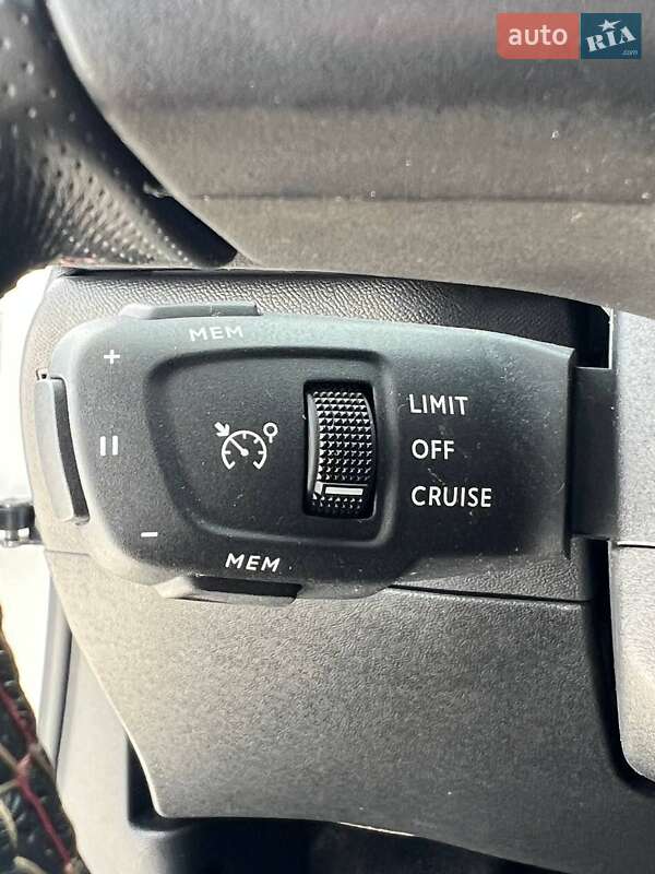 Внедорожник / Кроссовер DS 3 Crossback 2022 в Львове