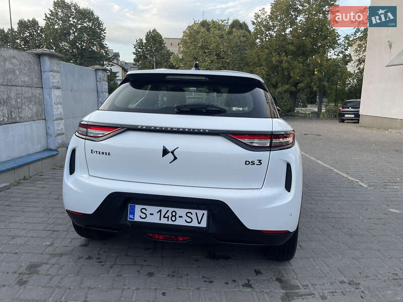 Внедорожник / Кроссовер DS 3 e-Tense 2023 в Ивано-Франковске