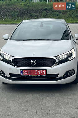 Хэтчбек DS 4 2016 в 