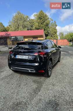Хэтчбек DS 4 2017 в 