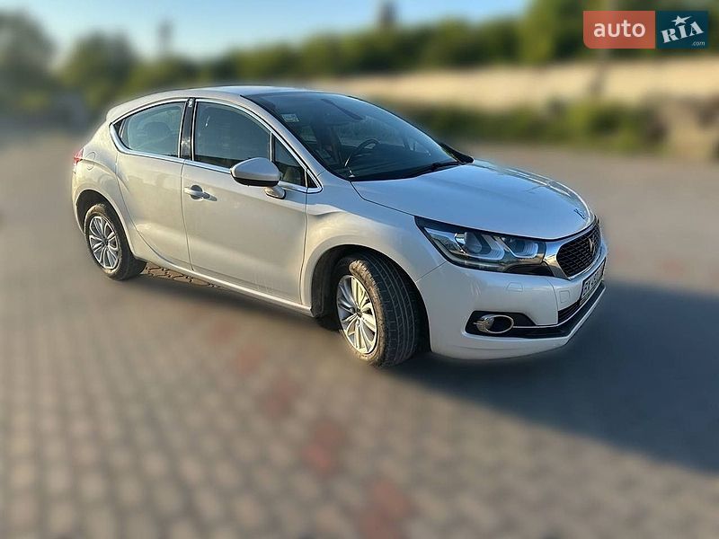 Хетчбек DS 4 2016 в Городку