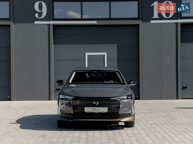 Хетчбек DS 4 2025 в Чернівцях
