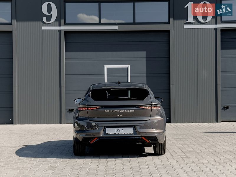Хэтчбек DS 4 2025 в Черновцах